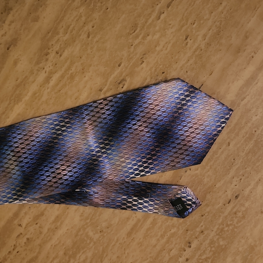 Pronto Uomo 100% silk tie